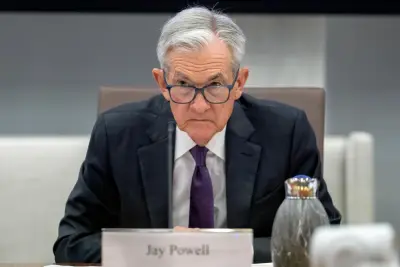 White House budget director accuses Fed chair of violating building rules in renovation
