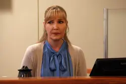 Jury begins deliberation in Sen. Nicole Mitchell burglary trial
