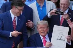 Ross Douthat: Conservatives are prisoners of their own tax cuts