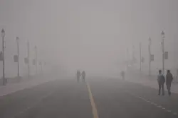 Toxic smog blankets New Delhi, disrupting travel and plunging air quality to hazardous levels